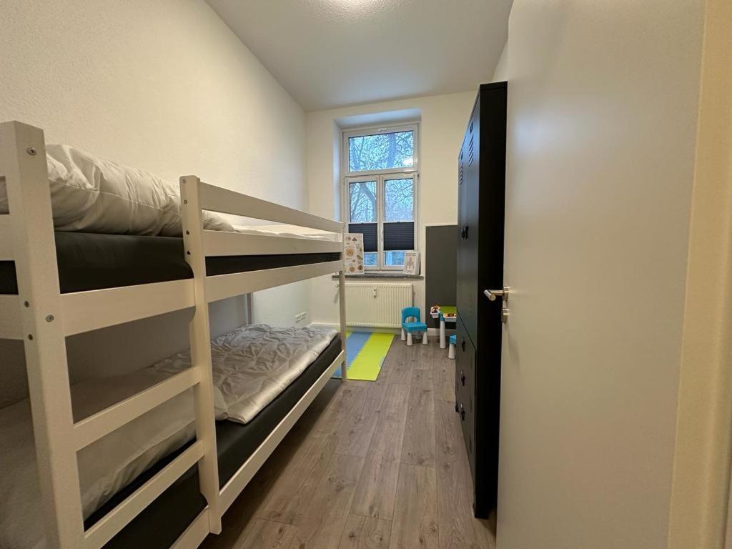 Familienwohnung Am Pfaffenteich シュヴェリーン エクステリア 写真