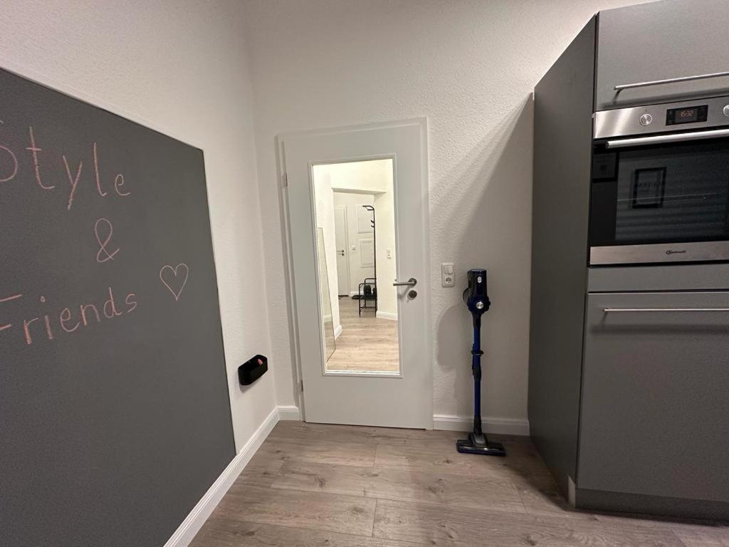 Familienwohnung Am Pfaffenteich シュヴェリーン エクステリア 写真